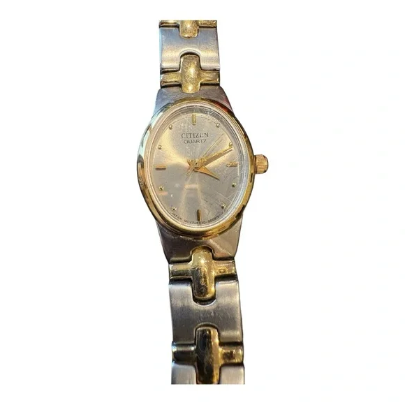 Citizen Quartz Two-Tone Link Watch Silver Gold Classic JB8